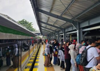 Kasus Covid-19 Meningkat, KAI Tegaskan Patuhi Ketentuan Pemerintah