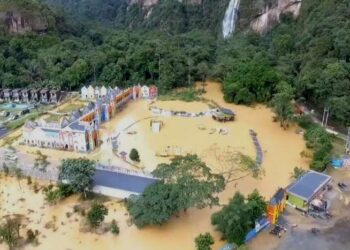 Banjir & Tanah Longsor di Lima Puluh Kota Telan Korban Jiwa