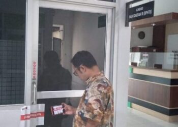 KPK Ciduk sejumlah ASN kantor BPPD Sidoarjo pun Disegel