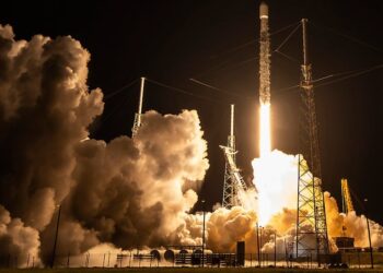 SpaceX luncurkan Roket Falcon 9 yang Bawa 23 Satelit Starlink