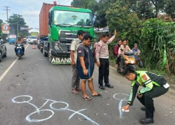 Tabrakan Truk dengan Motor di Cileungsi Bogor Tewaskan PNS