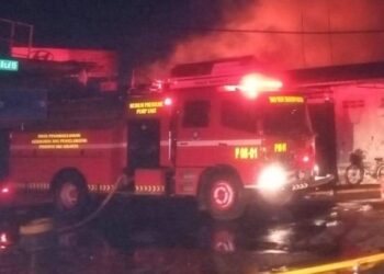 Pasar Mobil Kemayoran Jakarta Pusat Terbakar Selasa Malam
