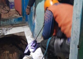 Perempuan Tewas Terperosok Masuk Septic Tank di Lembang