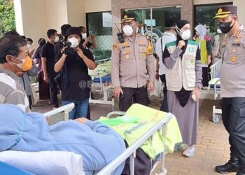 Gas Amonia Bocor di Pabrik Es Tangerang 27 Pekerja keracunan