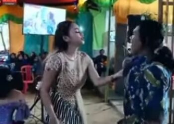 Viral Penonton Lecehkan Penyanyi Campursari di Panggung Hajatan