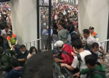 Viral, Eskalator di Stasiun KRL Manggarai balik arah Pengguna Panik Berjatuhan