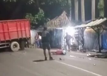 Gagal Nyalip Pengendara Tewas Tertabrak truk Fuso di Sukabumi