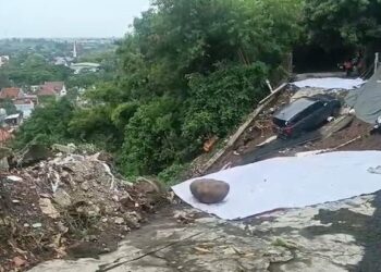 6 Kota & Kabupaten di Jateng Terendam Banjir dan Longsor