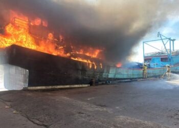2 Kapal Terbakar di Muara Baru Dipicu Percikan Api Gerinda