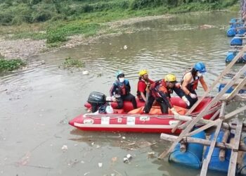 Satu Korban Terseret Aliran Sungai Cikapundung Masih dalam Pencarian