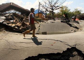 Rentetan Gempa Tuban Akibat Geseran Sesar Aktif Laut Jawa