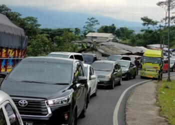 Jalur Gentong Macet, Petugas langsung Berlakukan One Way