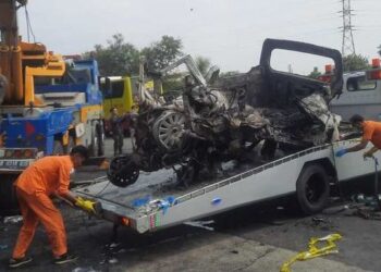 Korban Tewas 12 Orang dalam Kecelakaan Maut di Tol Japek
