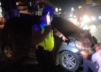 5 Orang Terluka, Jazz Hantam Innova di Sawangan Depok