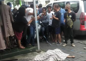 Perempuan Bersamurai Bunuh Penjaga toko baju di Tangerang