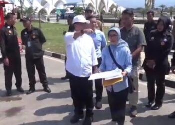 Sidak Parkiran Masjid Al Jabbar Sekda Jabar Ancam Polisikan Pelaku Pungli